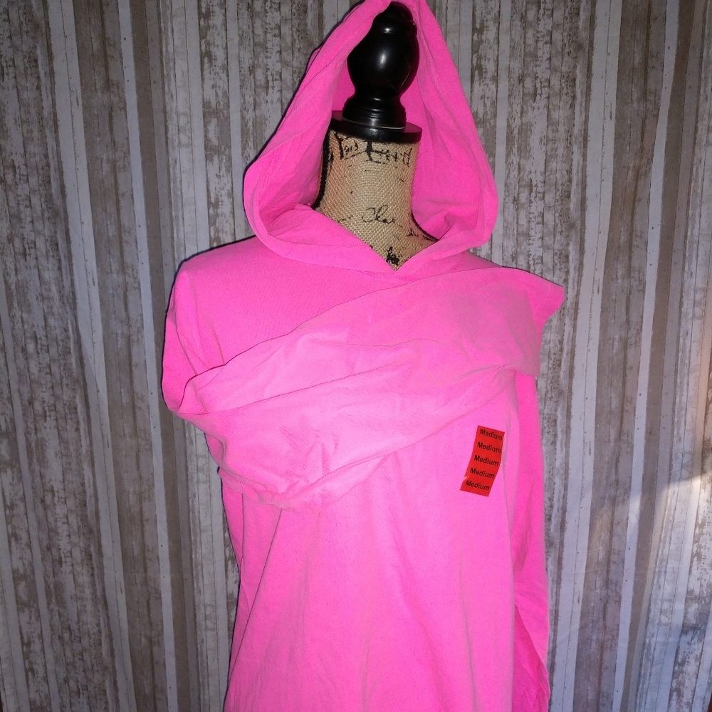 Hooded T-shirt